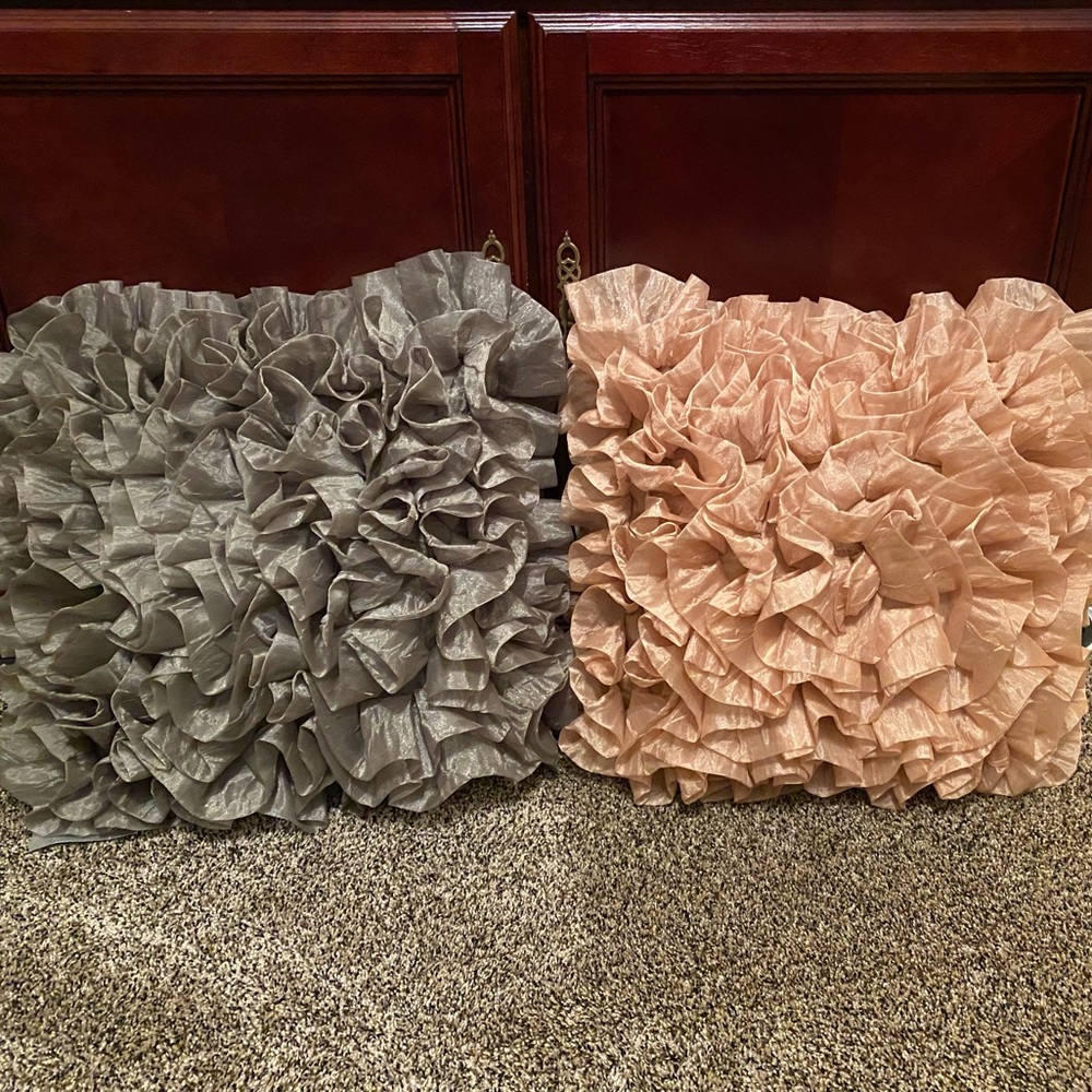 Two Accent Throw pillows. Used for staging.  Olive green and gold.